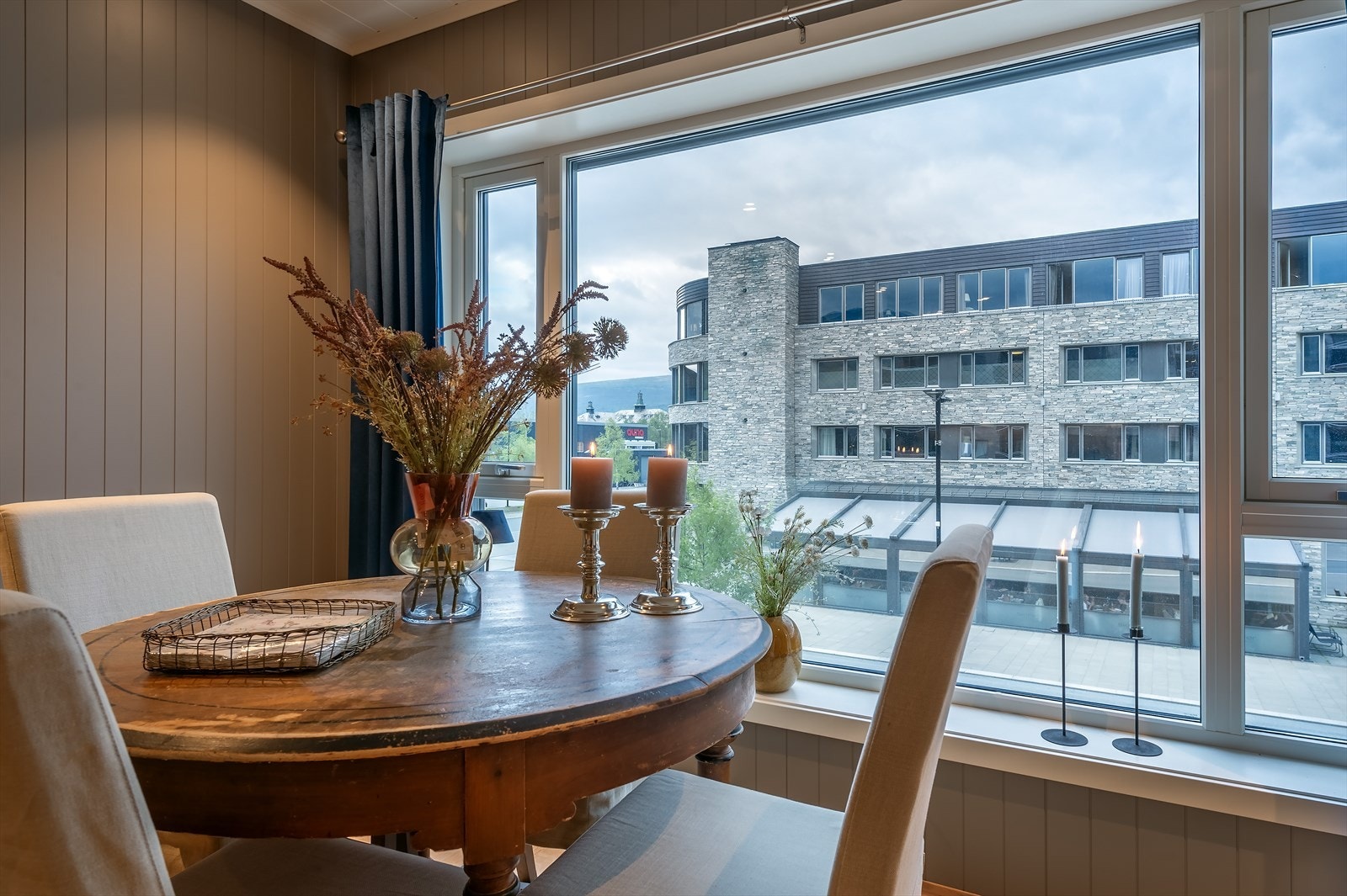 Detalj fra stue Galleribilde