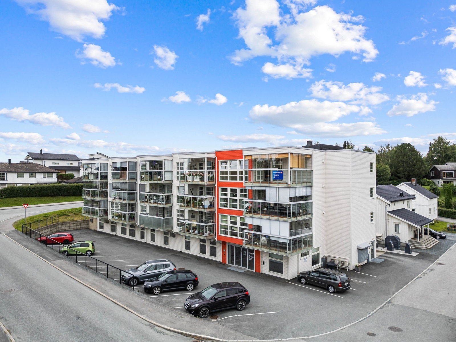 Fasade. Galleribilde