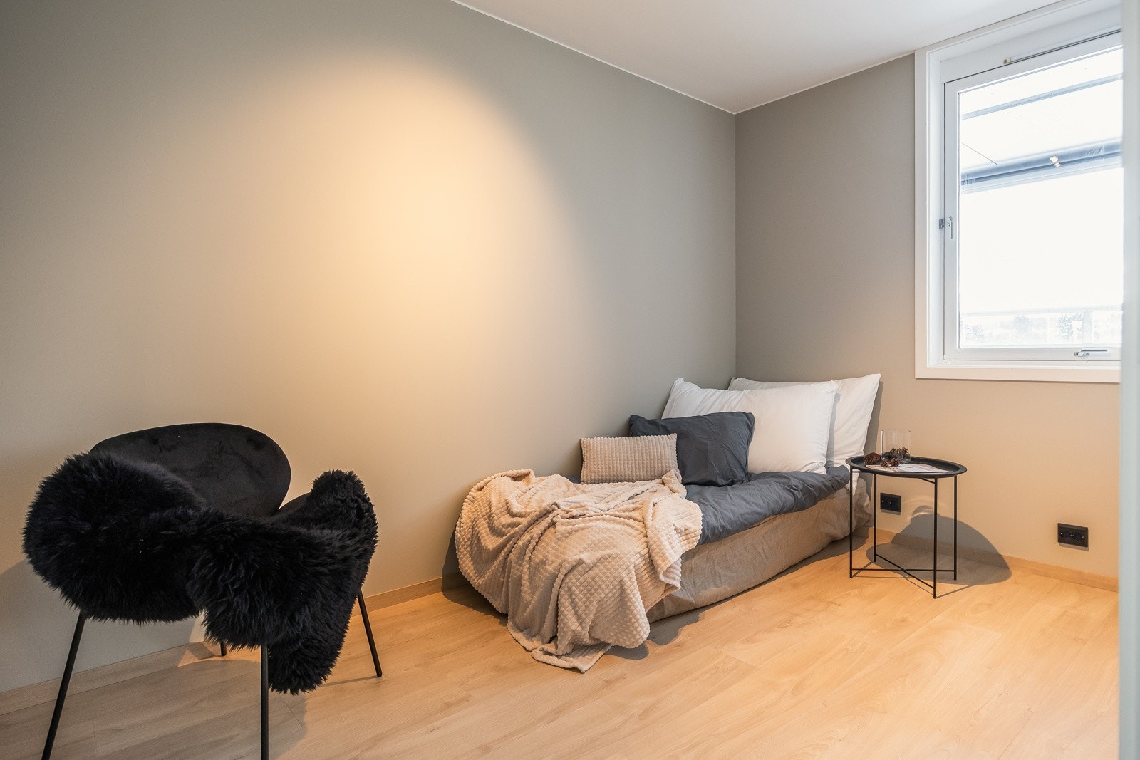 Alle soverom er oppusset og fremstår i moderne og god stand. Galleribilde