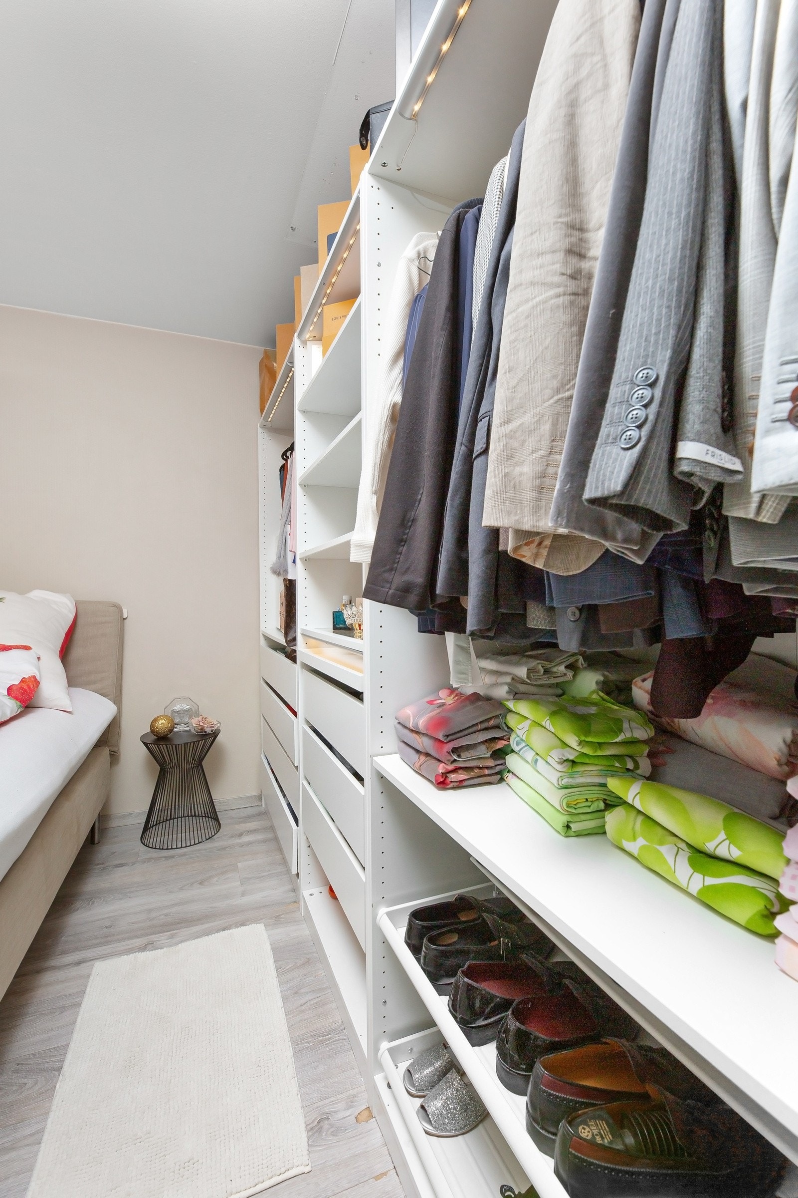 75soverom Galleribilde