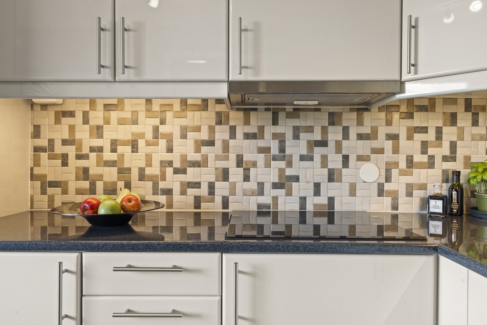 Komfyrvakt er ettermontert i 2024. El.arbeidet utført av Elektrikertjenesten Galleribilde