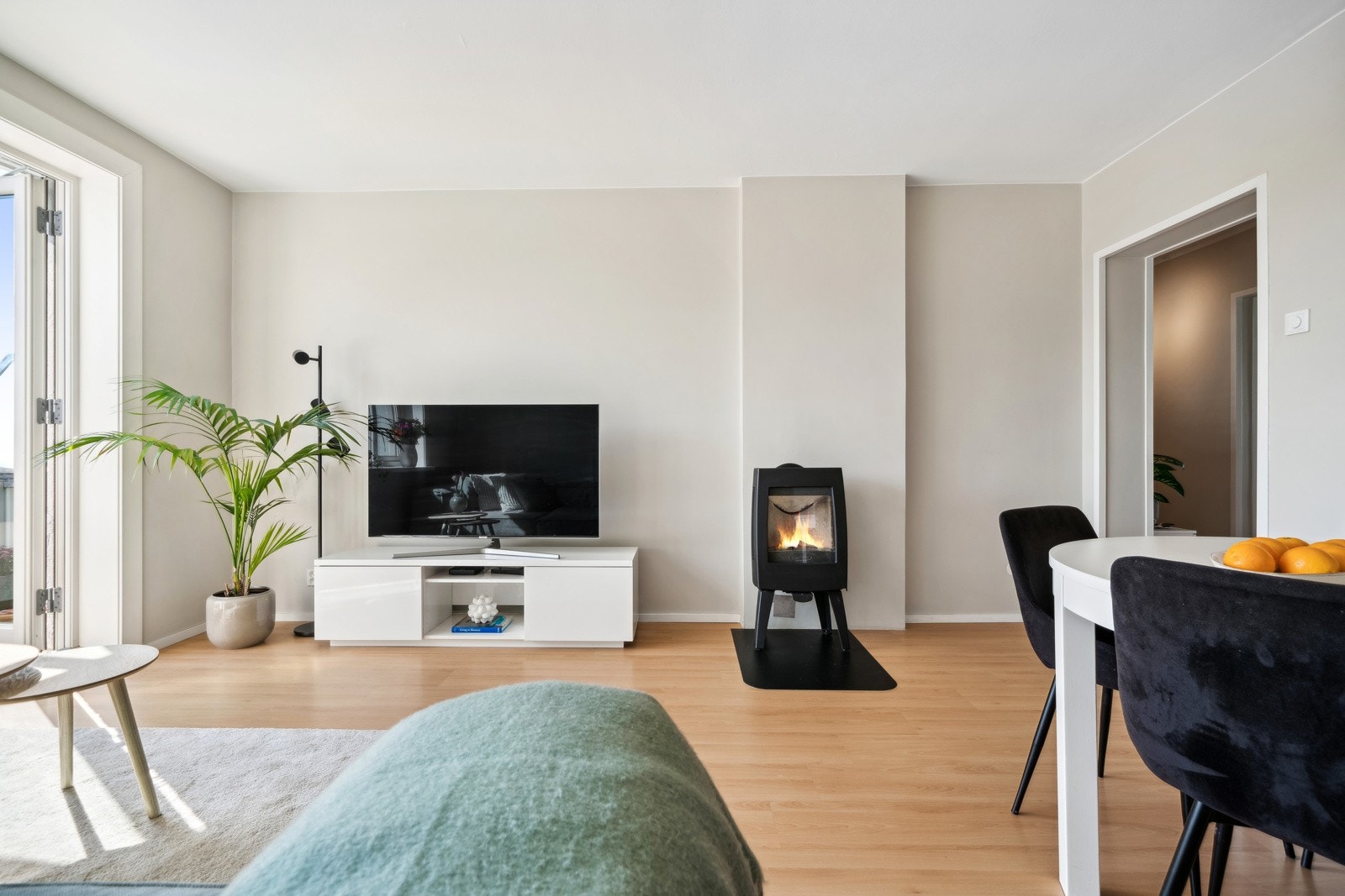 Flott moderne peisovn Galleribilde