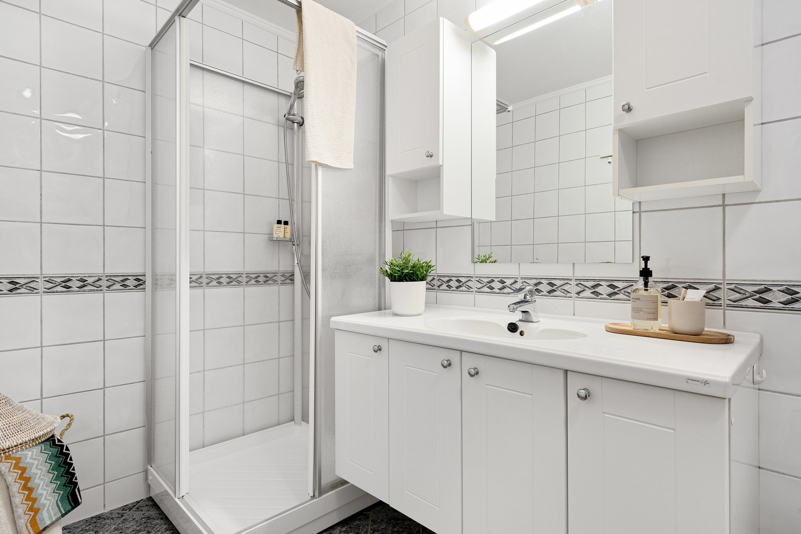 Baderommet har varmekabler i gulv. Galleribilde