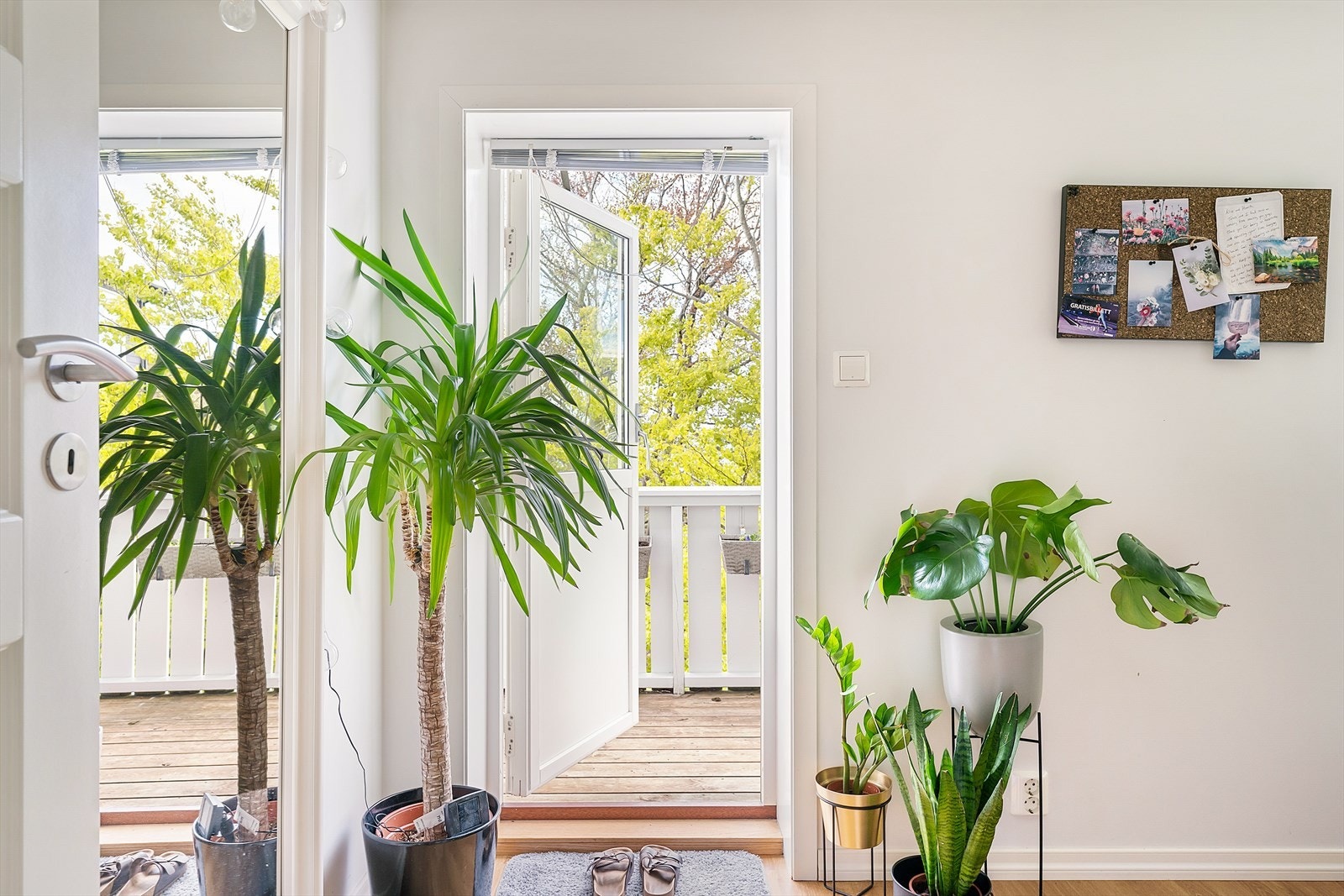 Utgang til balkong på 5,1m². Galleribilde