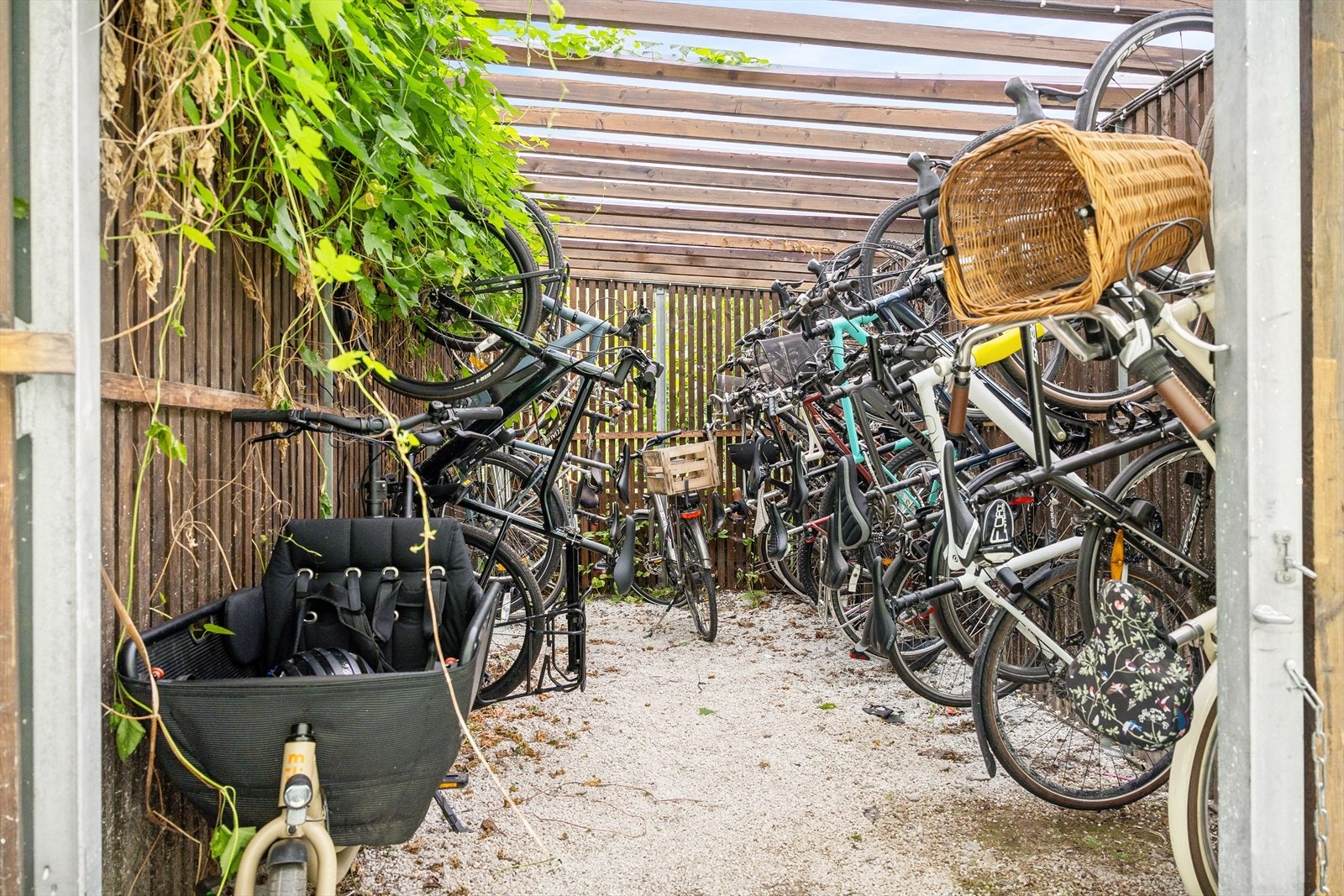 Borettslaget har også en egen låst sykkelbod. Galleribilde