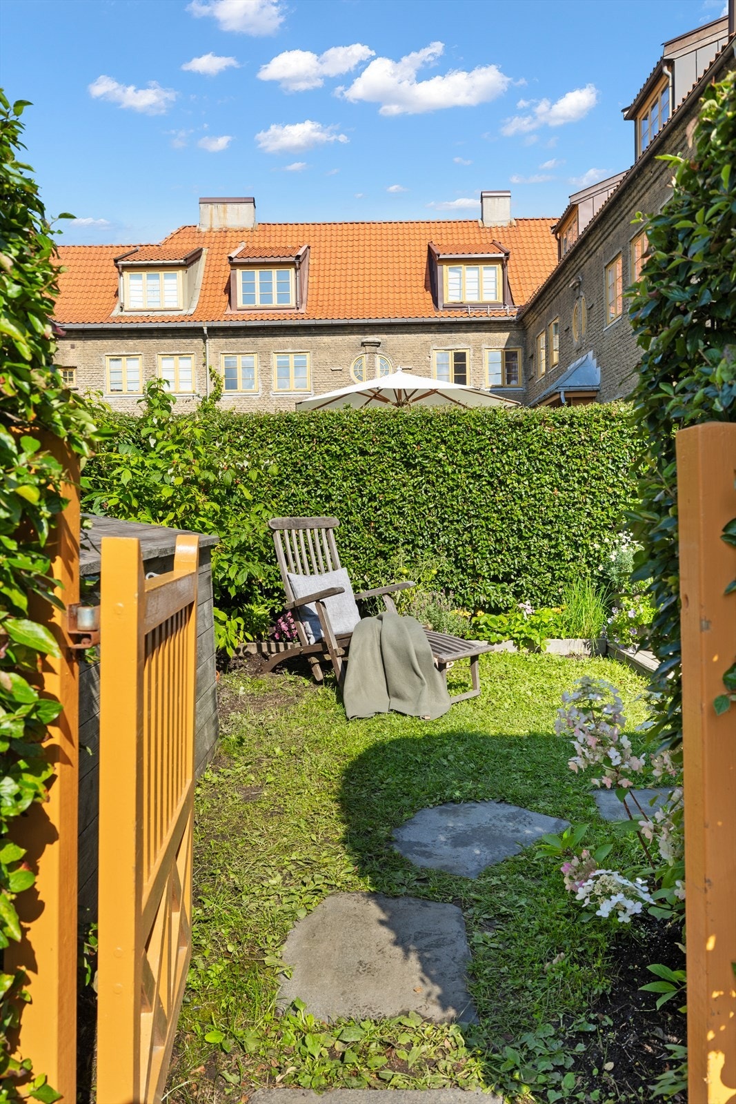 Når solen titter frem og sommeren setter inn er det tid for å nyte late dager i hagen. Galleribilde