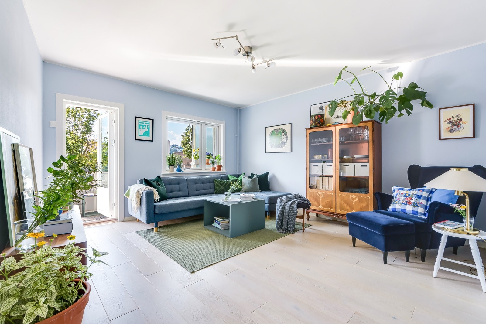 Velkommen til en lys & attraktiv 3-roms! Galleribilde