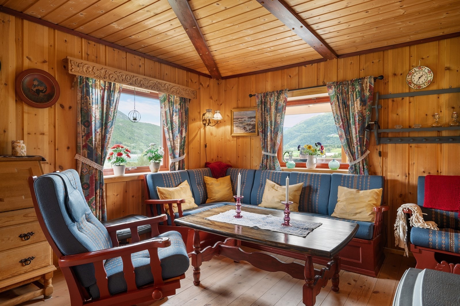 Lun og hyggelig stuekrok. Galleribilde