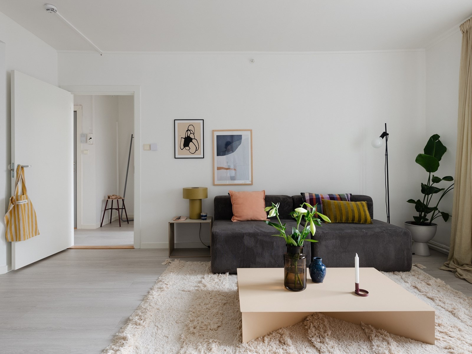 Her har du også god plass sofagruppe. Galleribilde