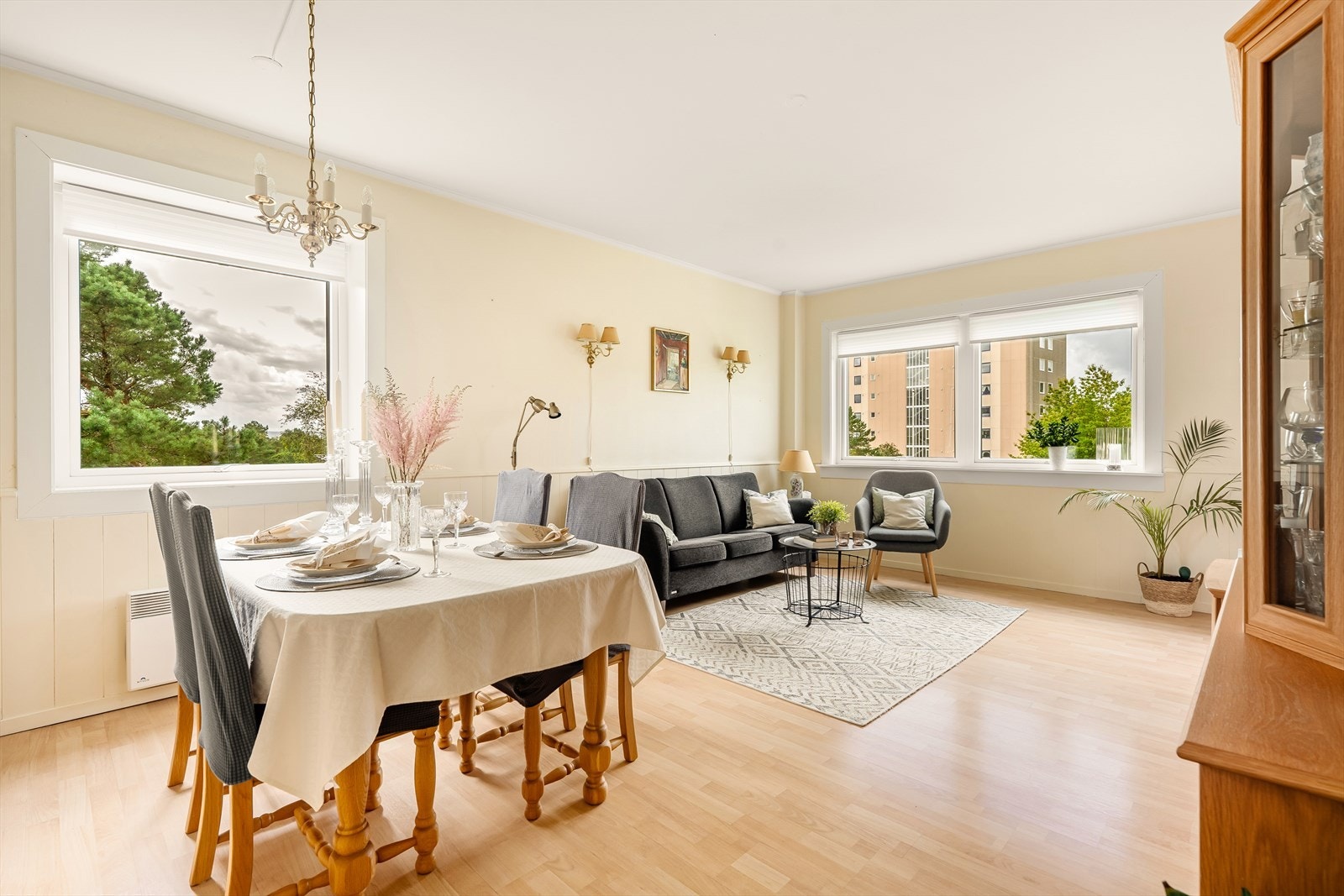 Velkommen til Hesjaholtveien 30 presentert av Kaia-Emilie Dreyer Bagaas - Eiendomsmegler Vest! Galleribilde