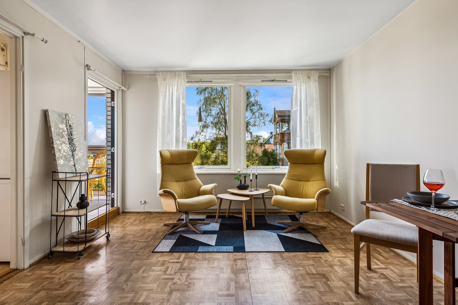 Her har du plass til og sette inn en sofa med øvrig ønsket møblement. Galleribilde