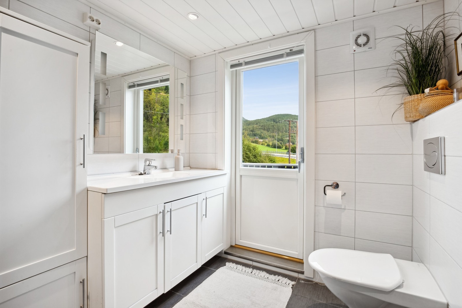 Bad med utgang Galleribilde