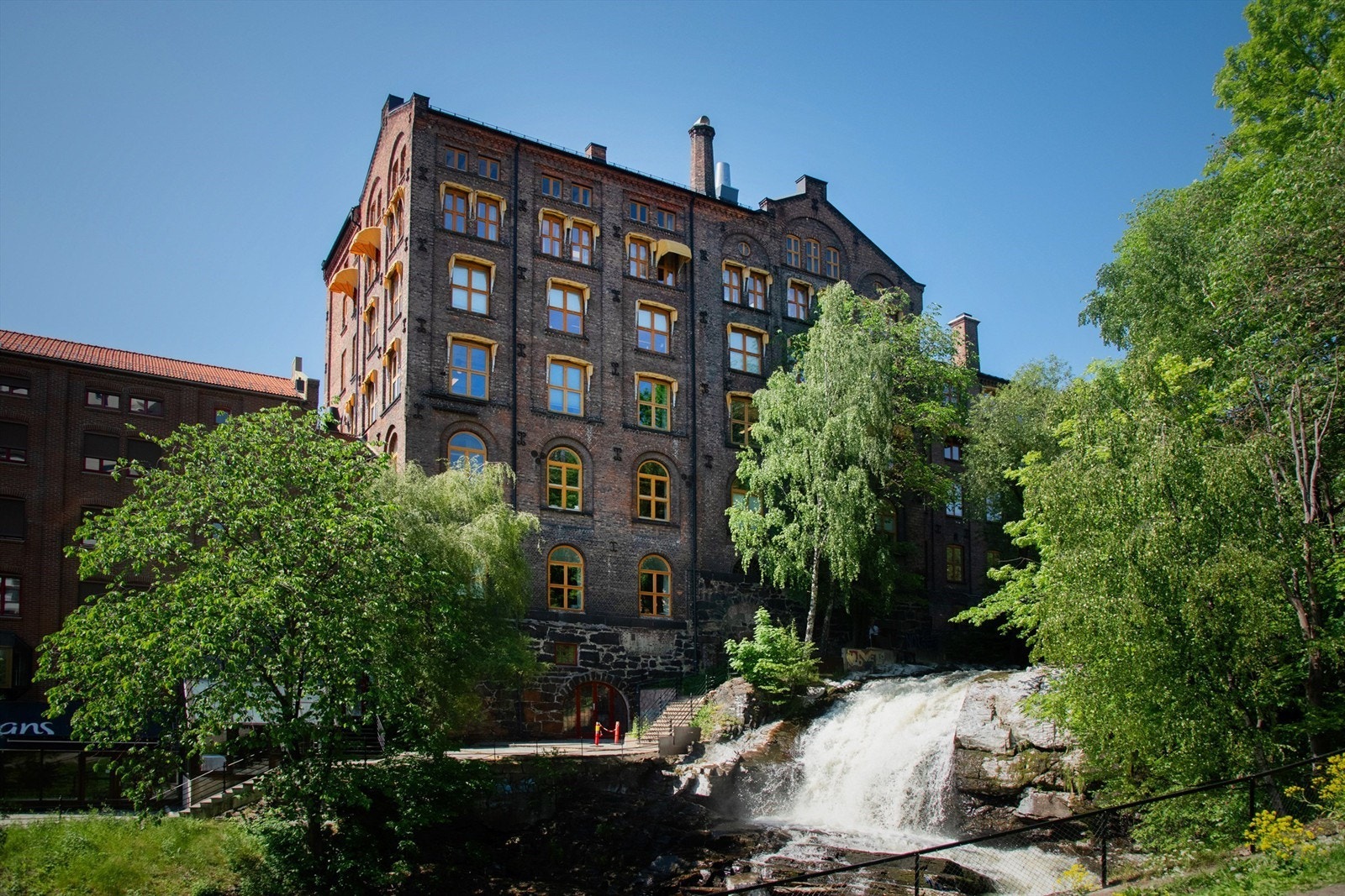 Møllerfossen. Galleribilde