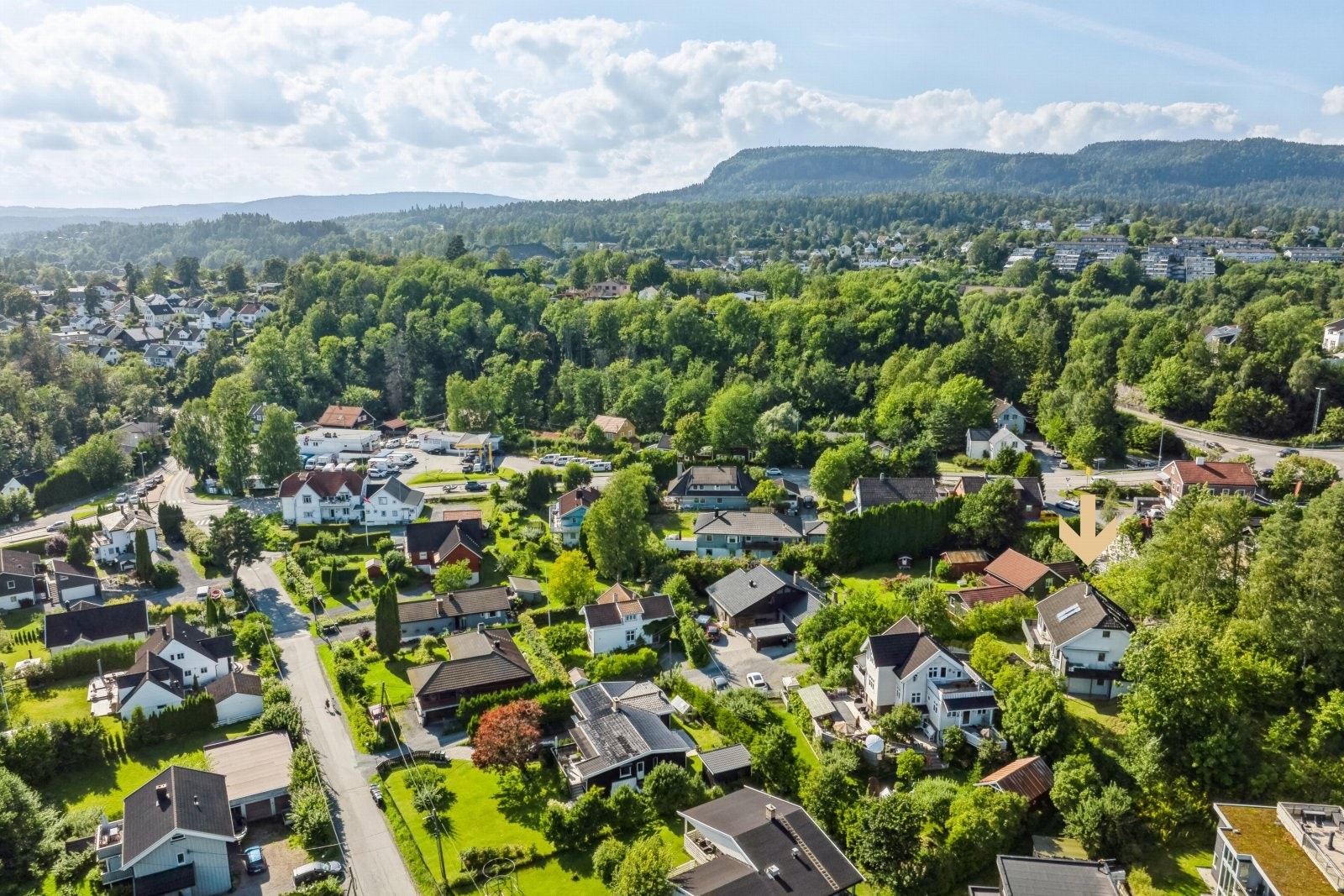 Sental beliggenhet i Bærum med kort avstand til marka, fjorden, fritidstilbud og handlesentre Galleribilde