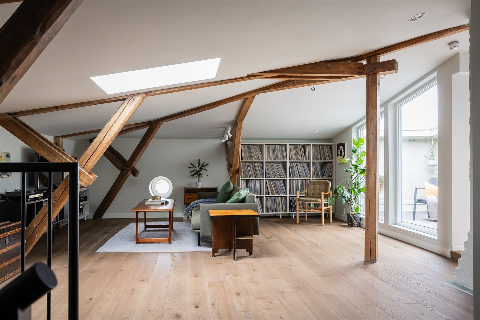 Loftsetasjen er et fleksibelt areal som du kan tilpasse dine behov. Galleribilde
