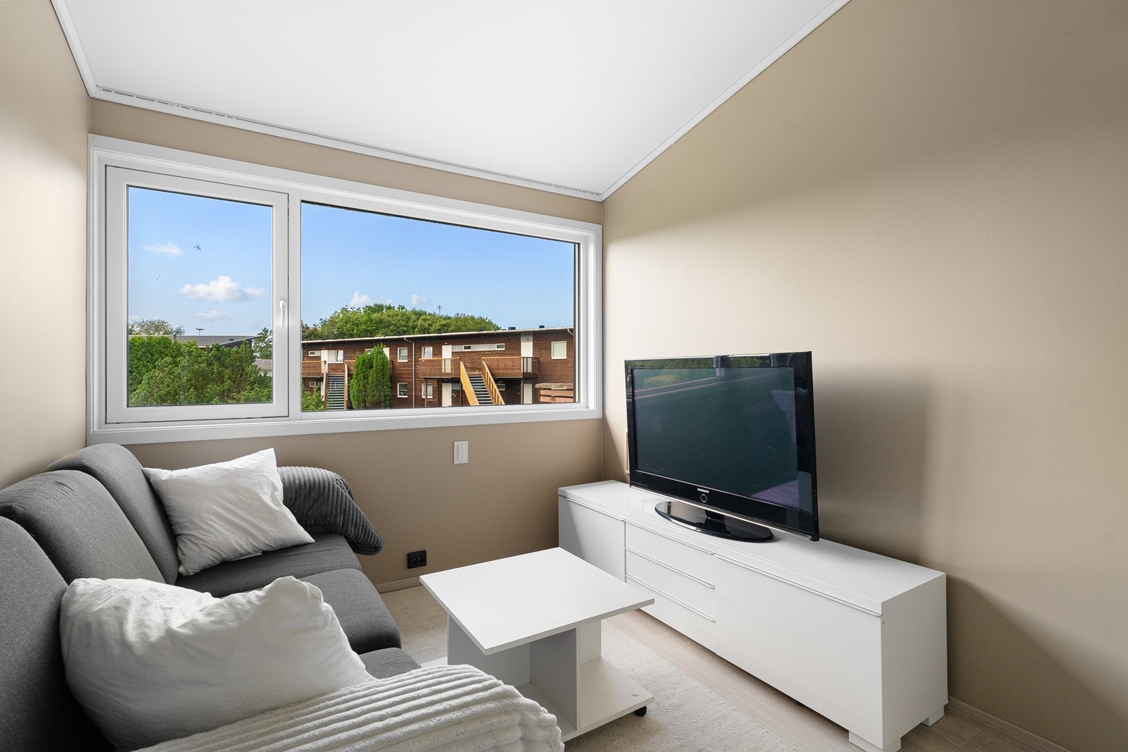 Stue/soverom i 2.etg. Galleribilde