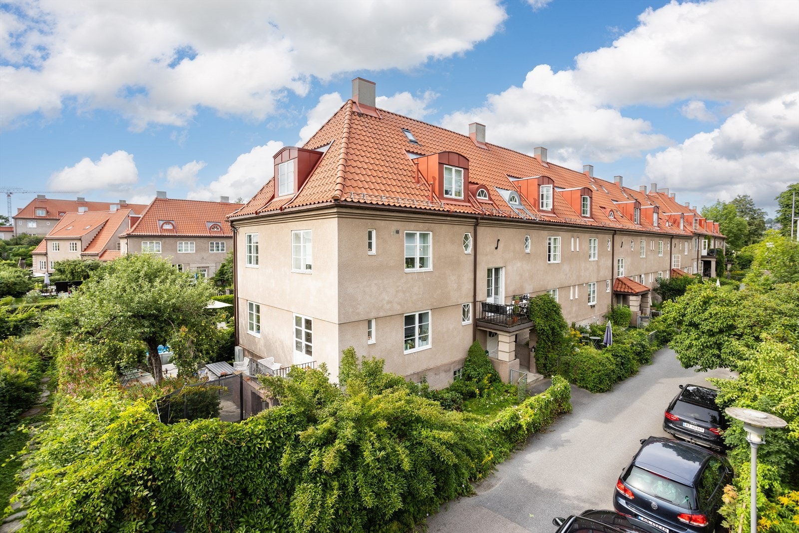 Det indre gårdsrommet er hyggelig og svært barnevennlig. Galleribilde