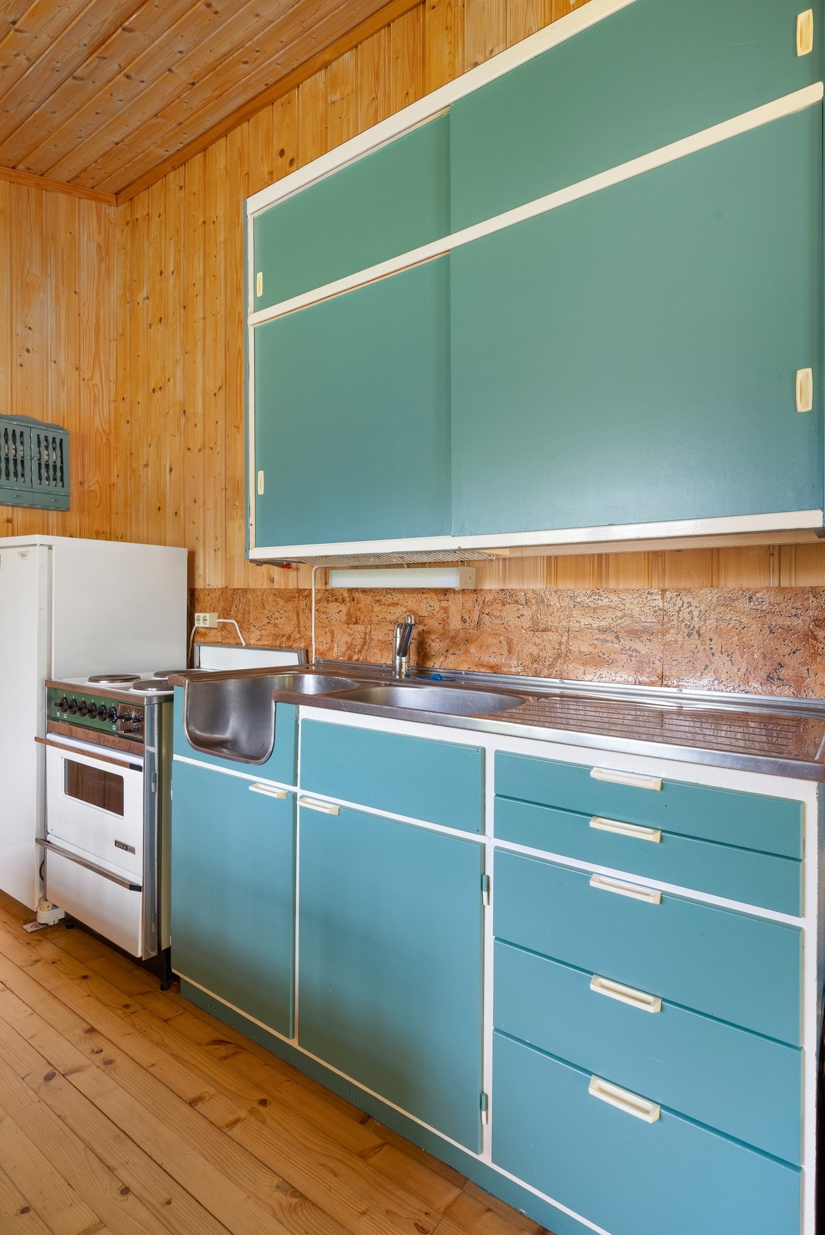 Kjøkkenet er oppgradert med nye vannrør i 2023. Galleribilde