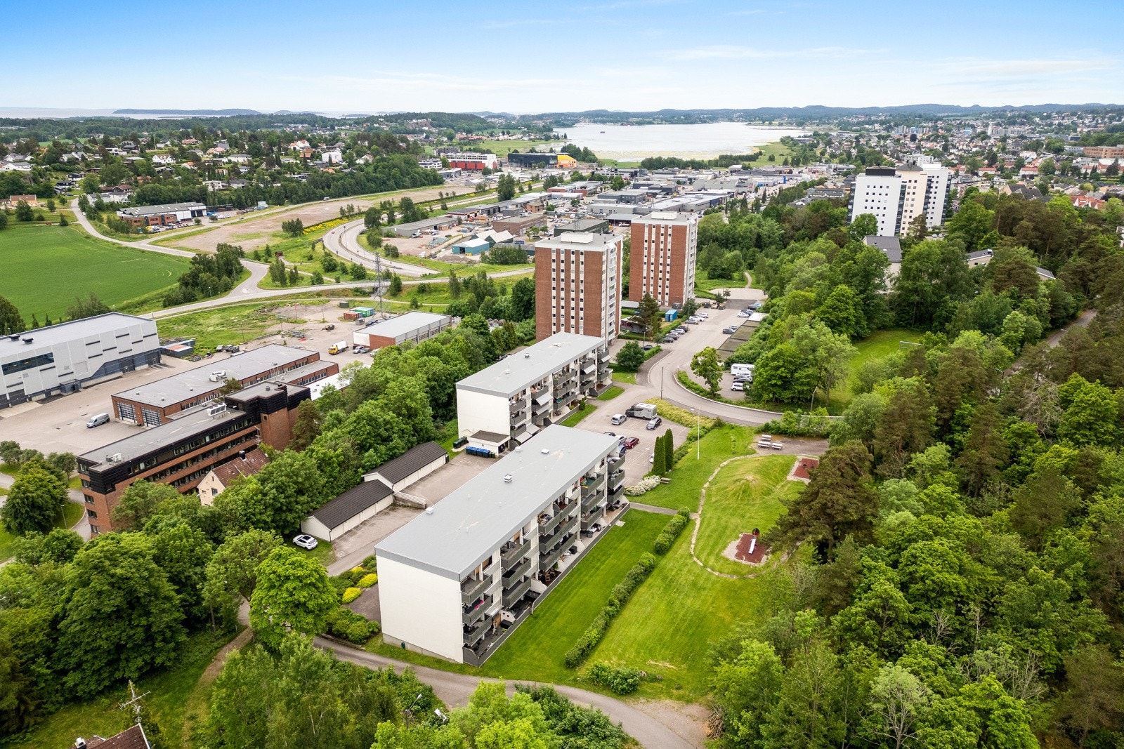 Her bor du tilbaketrukket og familievennlig til, samtidig som det er kort vei til sentrum. Galleribilde
