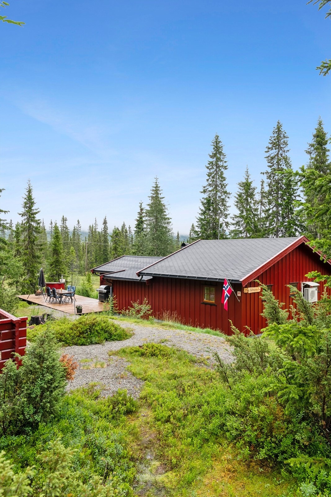 Du bruker ca. 30 minutter til Trysil sentrum med butikker, restauranter og shoppingtilbud. Galleribilde
