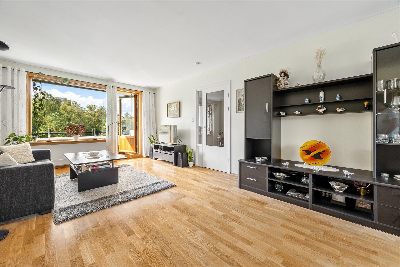 Presentasjon av Marikollen 12 - av Morten Haugervåg ved Eiendomsmegler Vest, Åsane Galleribilde