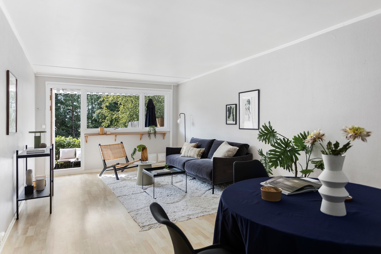Stuen fremstår meget moderne og innbydende. Galleribilde