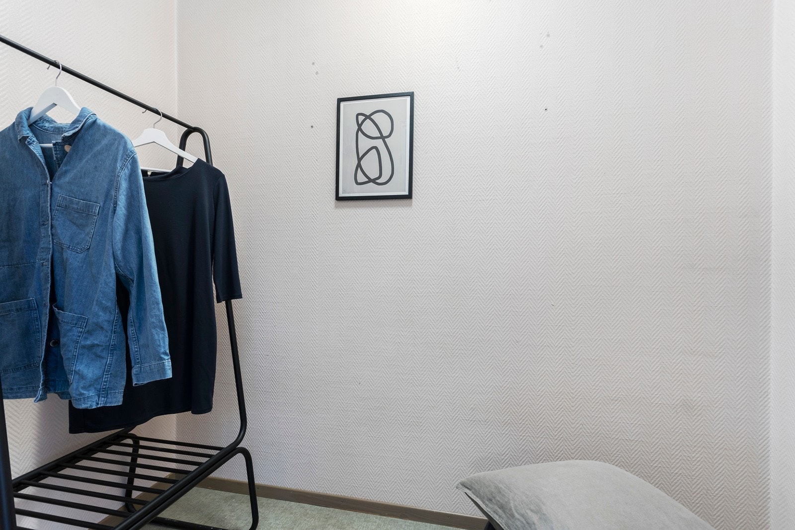 Ved entréen finner du en meget praktisk innvendig bod. Galleribilde