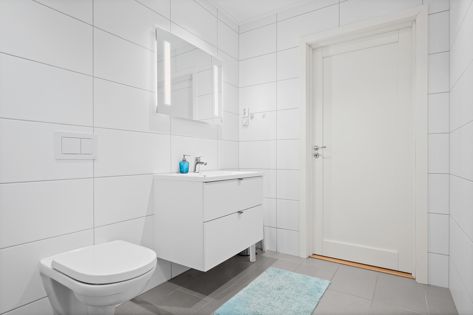 Servant med god oppbevaring Galleribilde