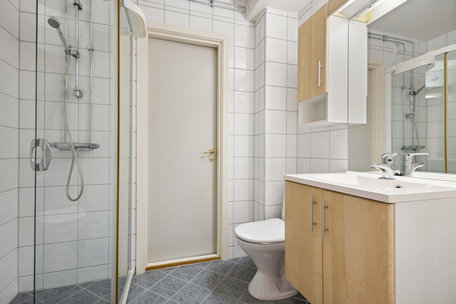 Badet er tatt i regi av borettslaget i 2005! Galleribilde