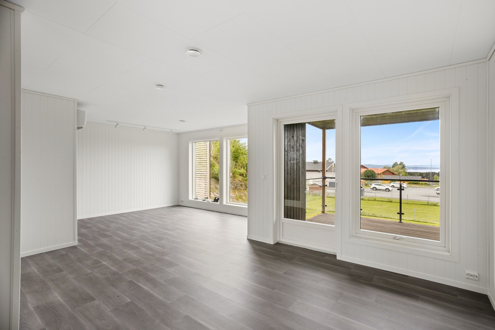 Stue og kjøkken - 33,5 kvm. Galleribilde