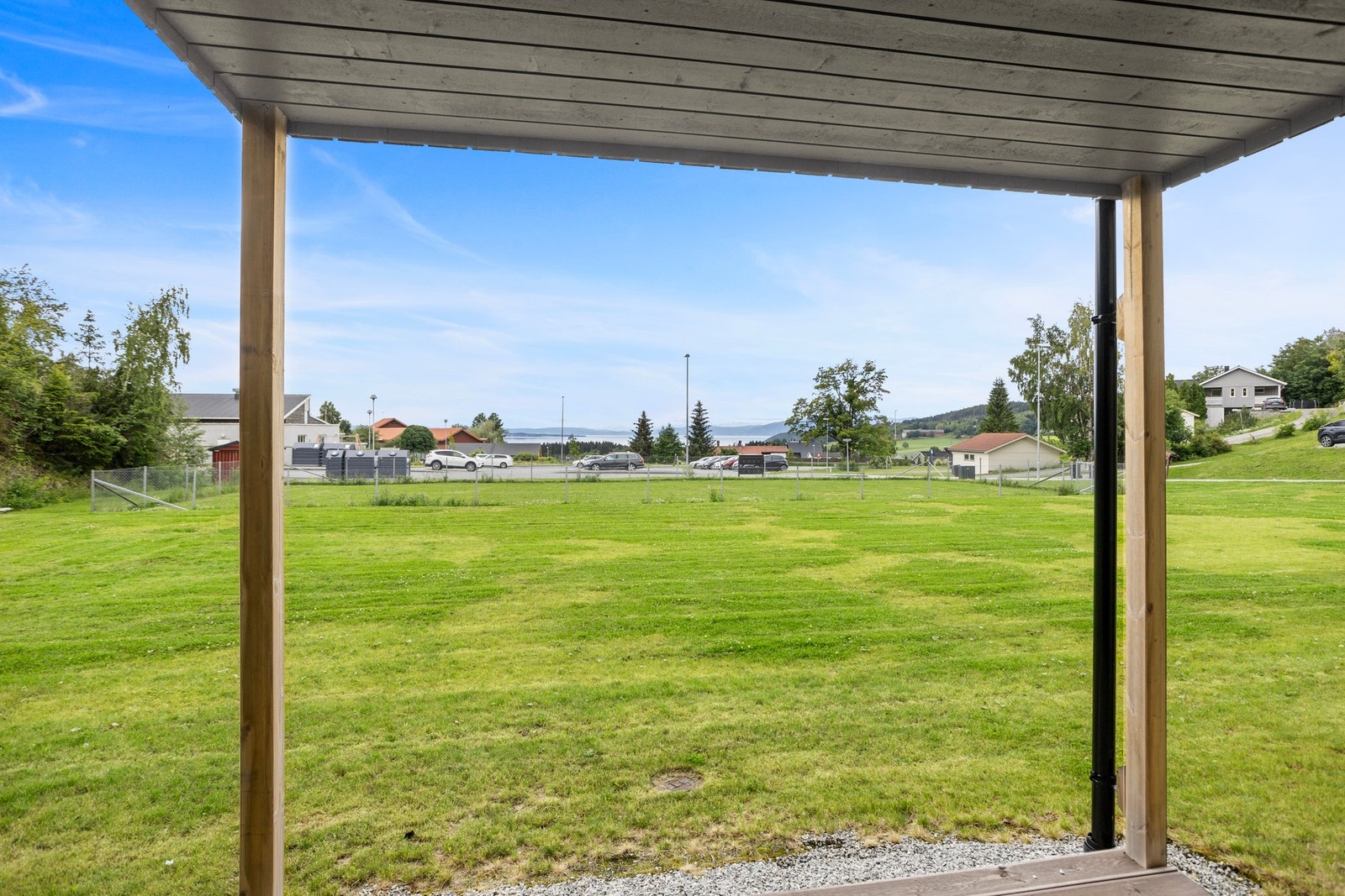 Videre adkomst til plenlagt område Galleribilde