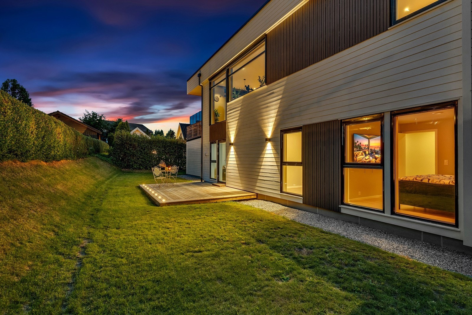 Markterrasse med tilkomst fra tv-stuen Galleribilde