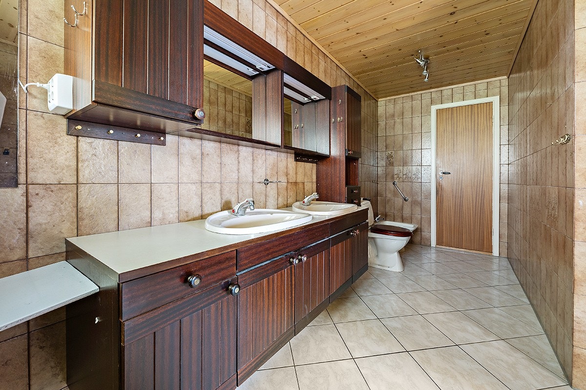 Bad 2. etg Galleribilde