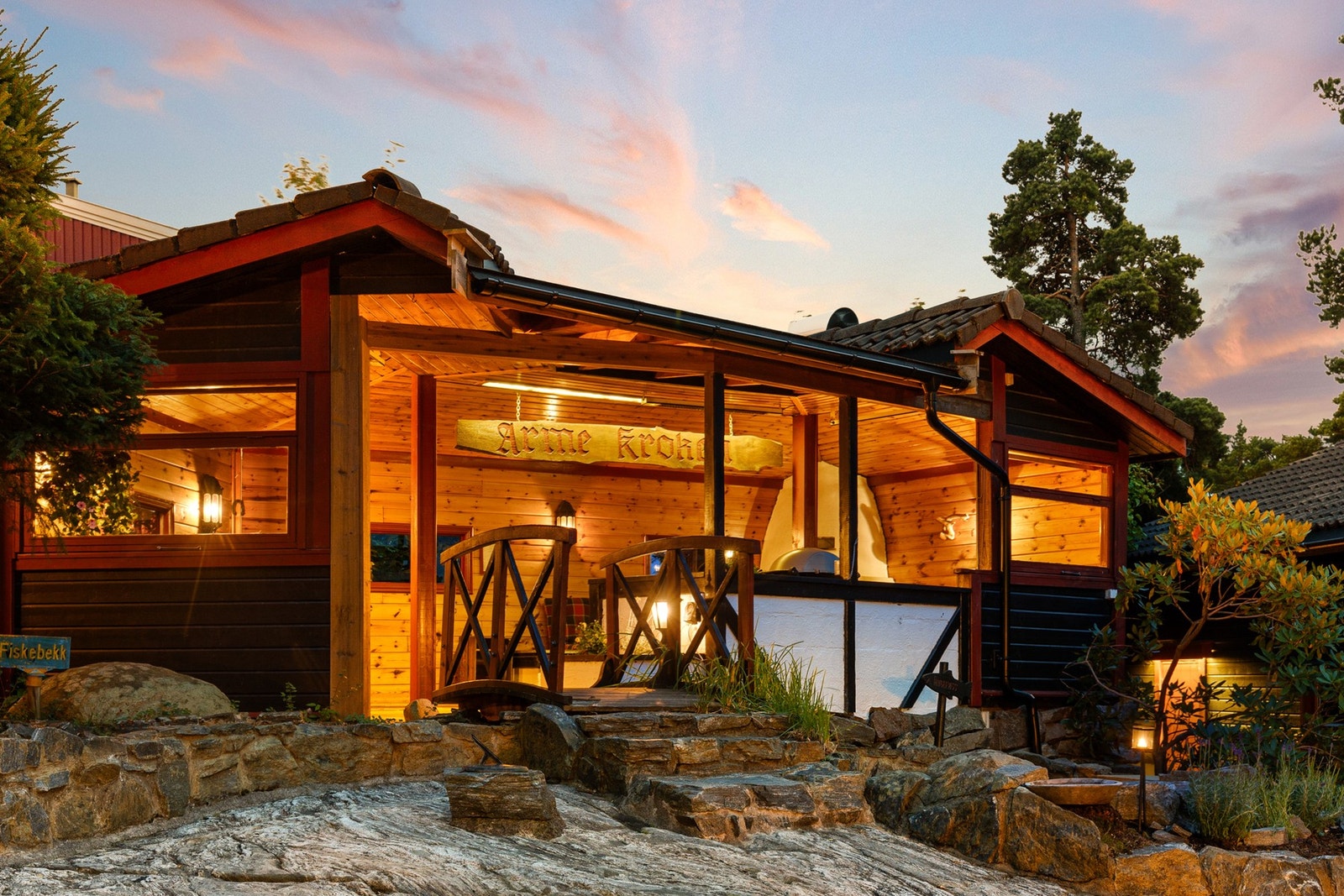 Grillstue med utepeis Galleribilde
