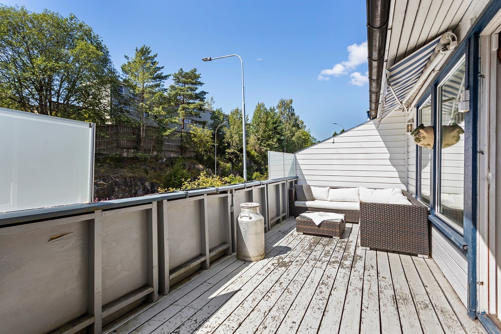 Solrik balkong på ca. 15 m² Galleribilde