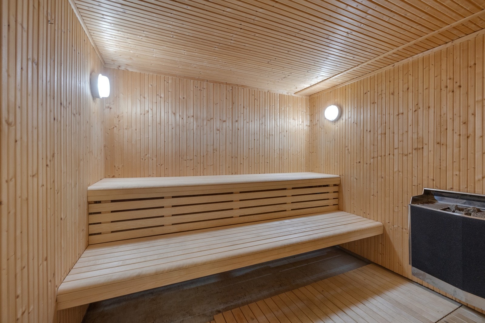 Det er også badstue med dusj for beboere Galleribilde