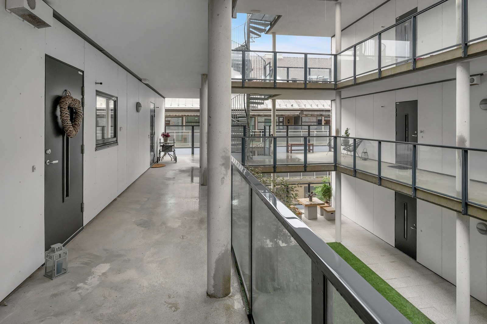 Svalgang. Galleribilde