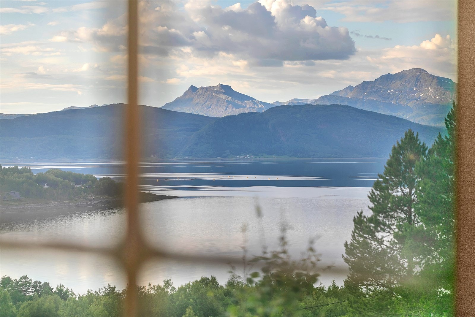 Flott utsikt også fra stue! Galleribilde