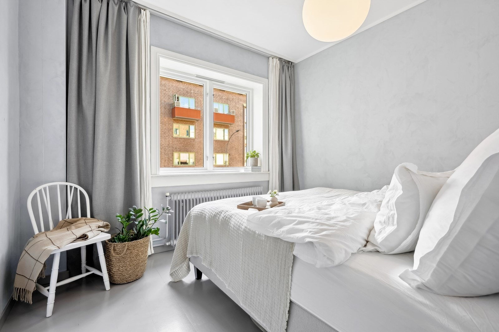 Soverom I inviterer til en behagelig atmosfære Galleribilde