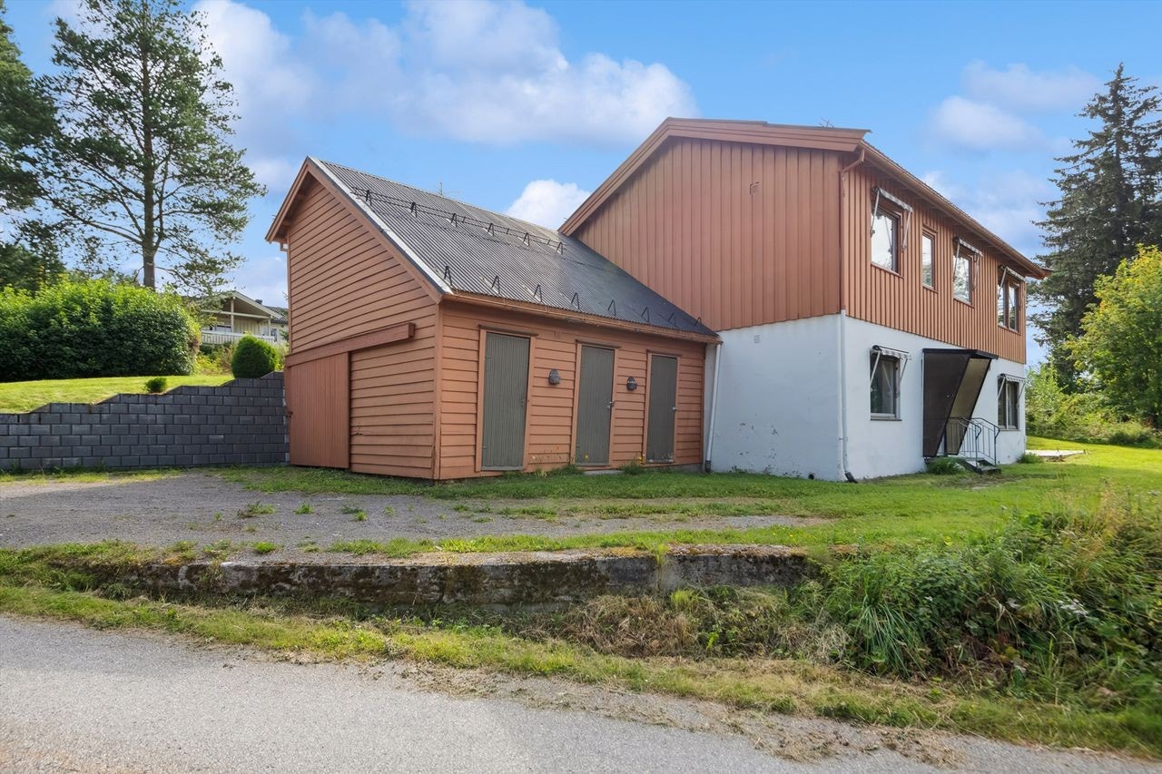 Egen hybel/utleiedel i sokkeletasjen. Galleribilde