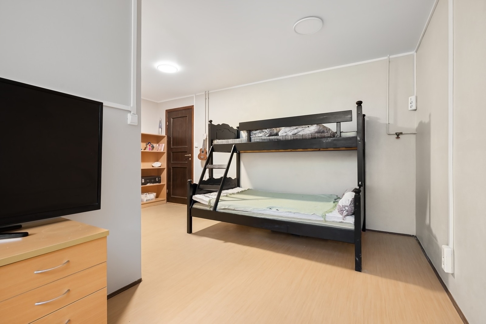 Dette rommet er et disponibelt rom med god plass. Galleribilde