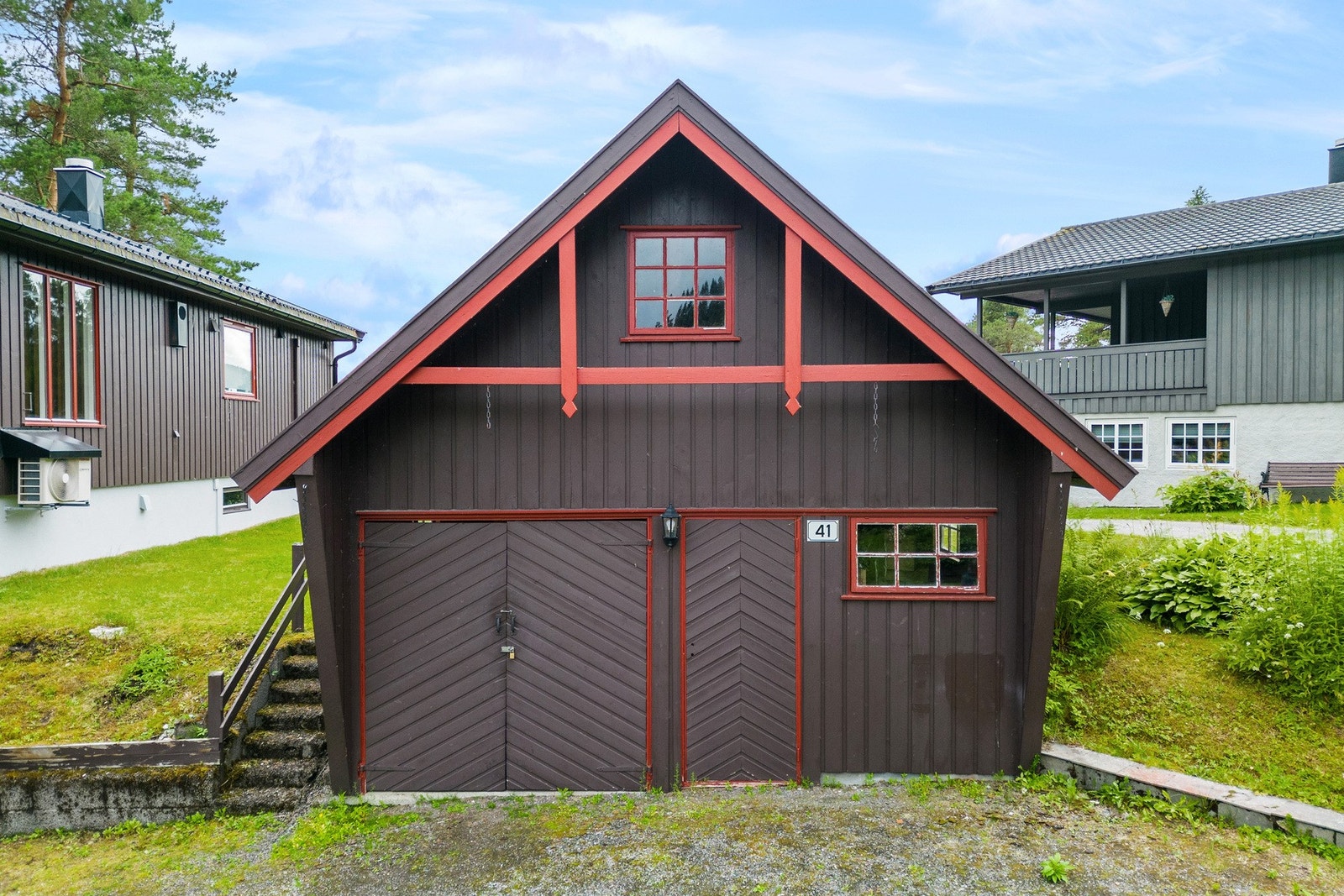 Uthus Galleribilde