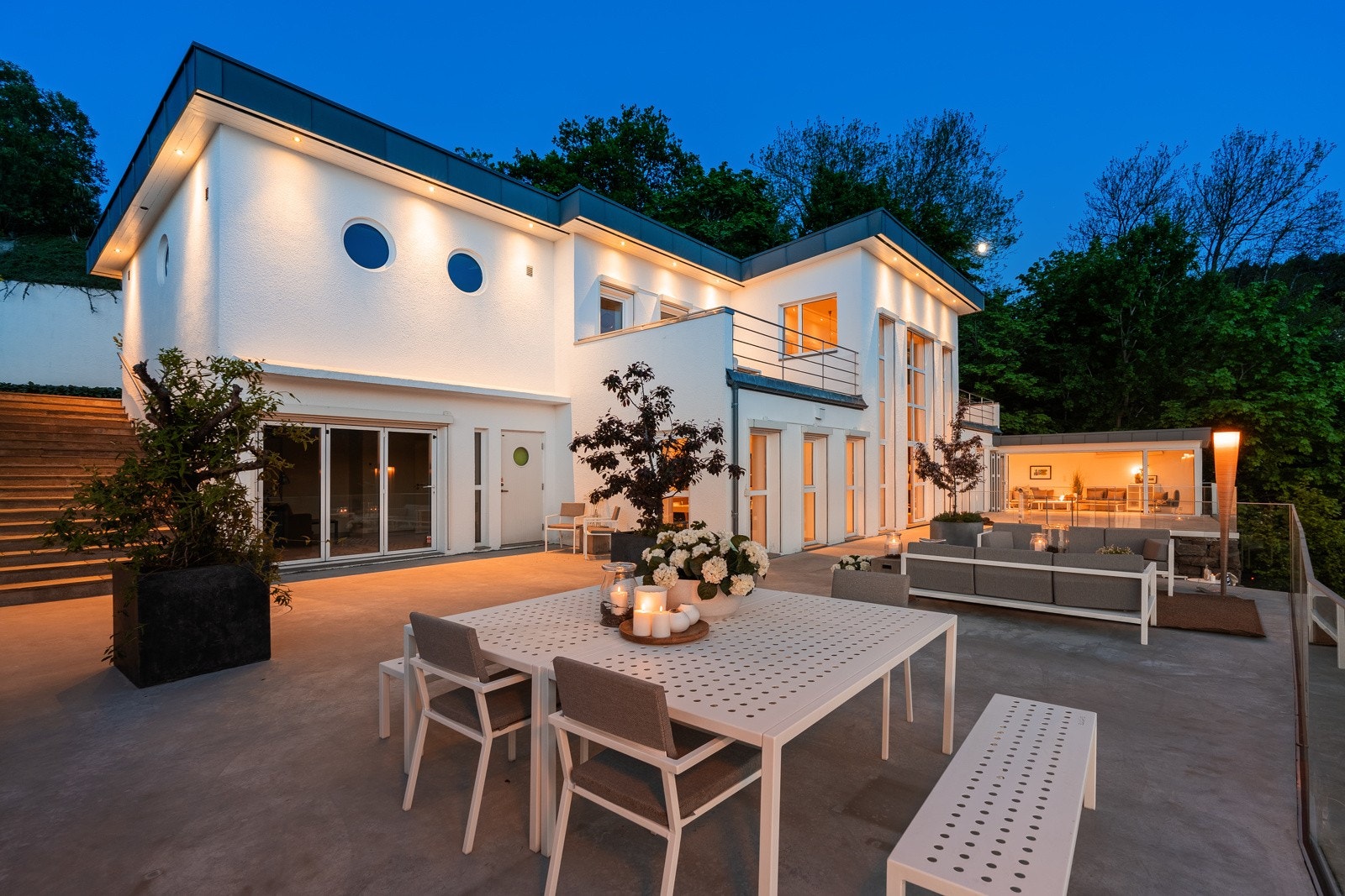 Velkommen til Hånesveien 7 - Unik arkitekttegnet bolig Galleribilde