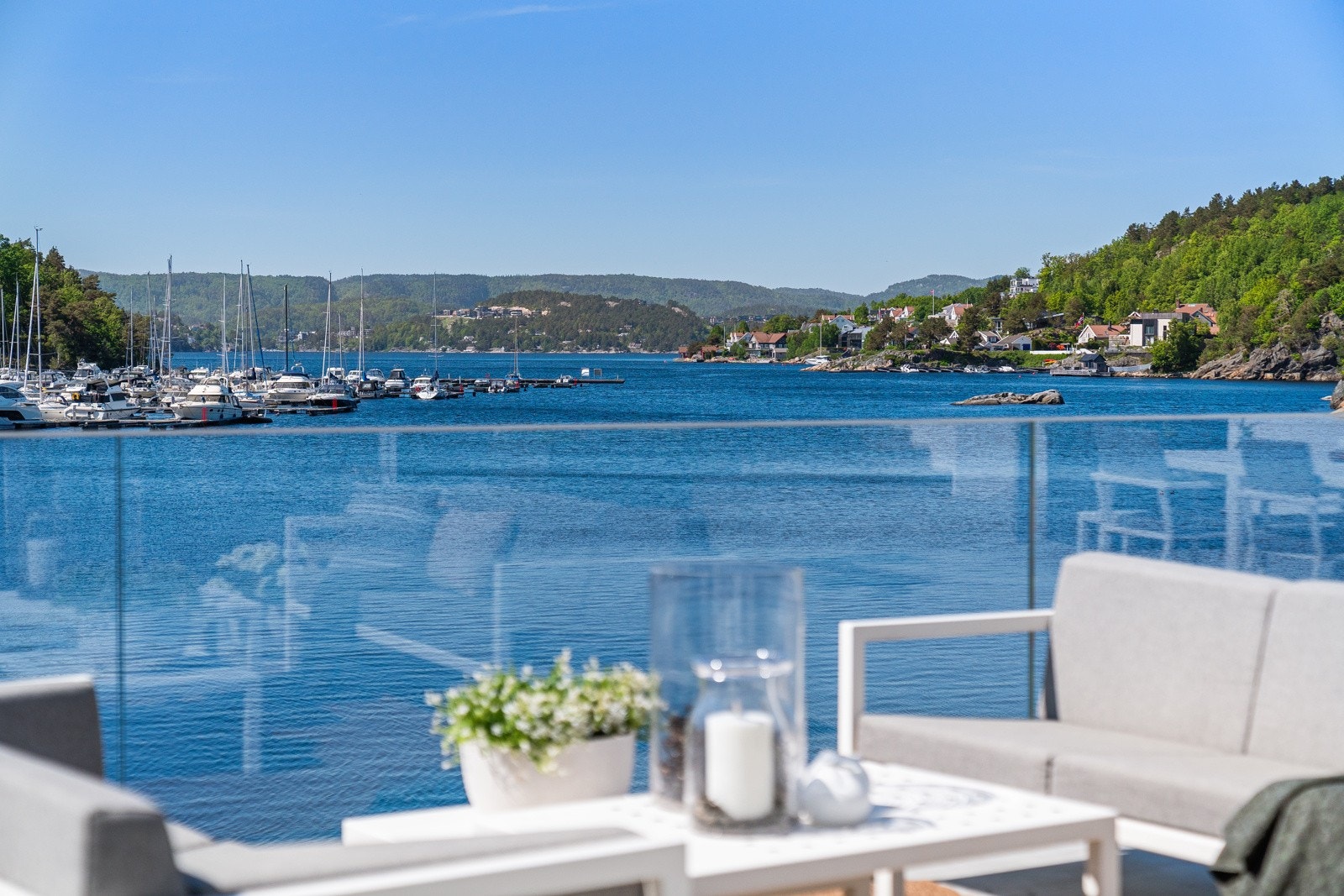 Nye glassrekkverk i 2023 som lar deg nyte utsikten maksimalt Galleribilde