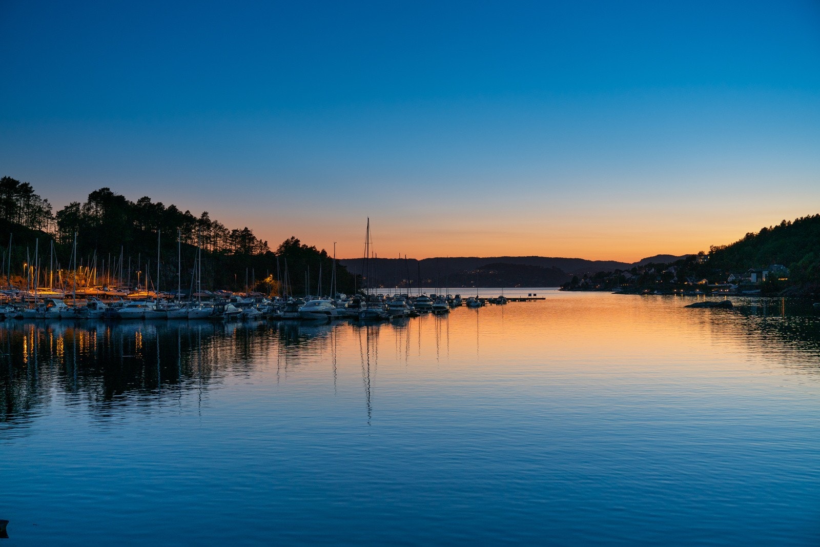 Solnedgangen er magisk og gir sjelefred Galleribilde