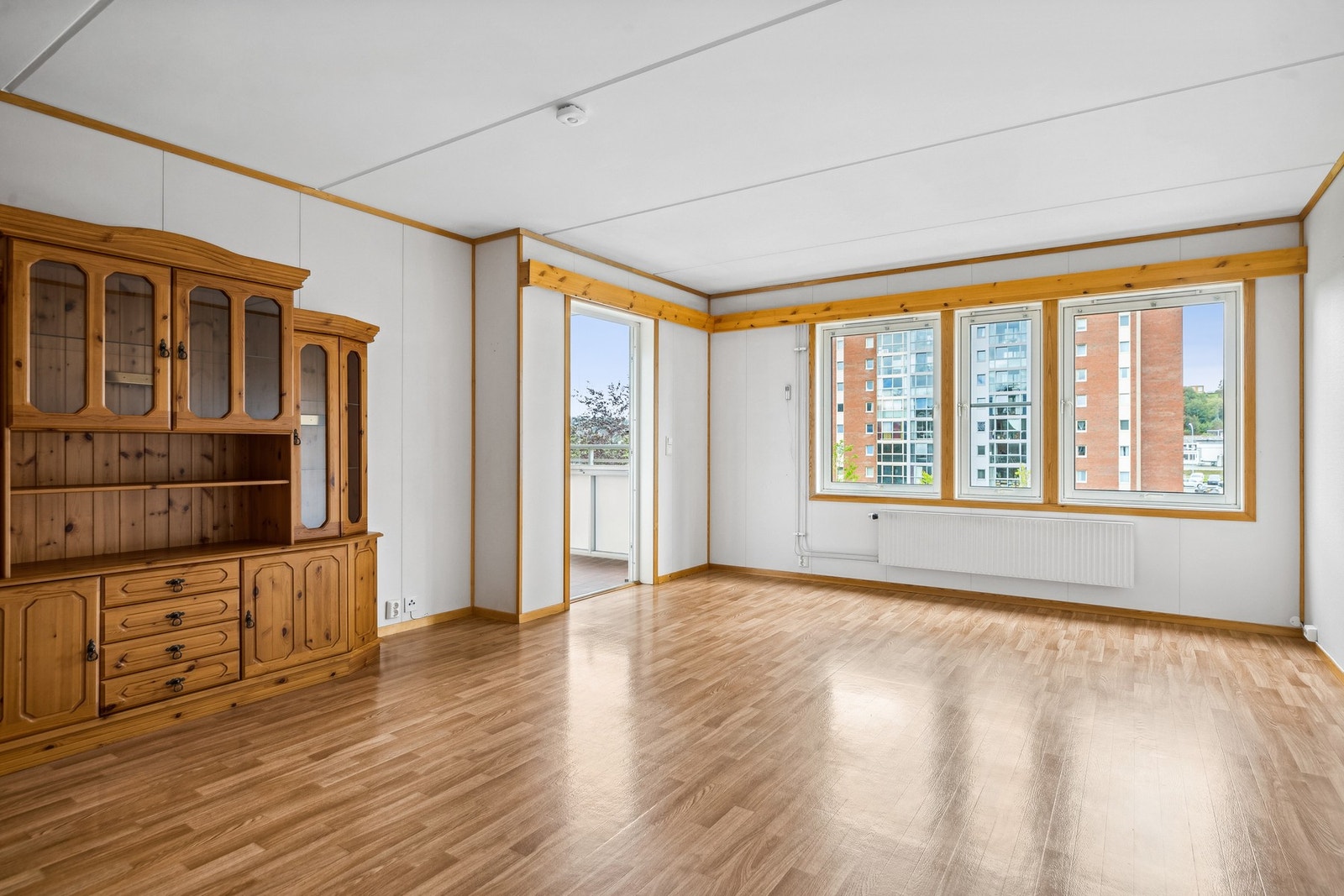 Fra stuen er det utgang til en balkong på 6,9 kvm. Galleribilde