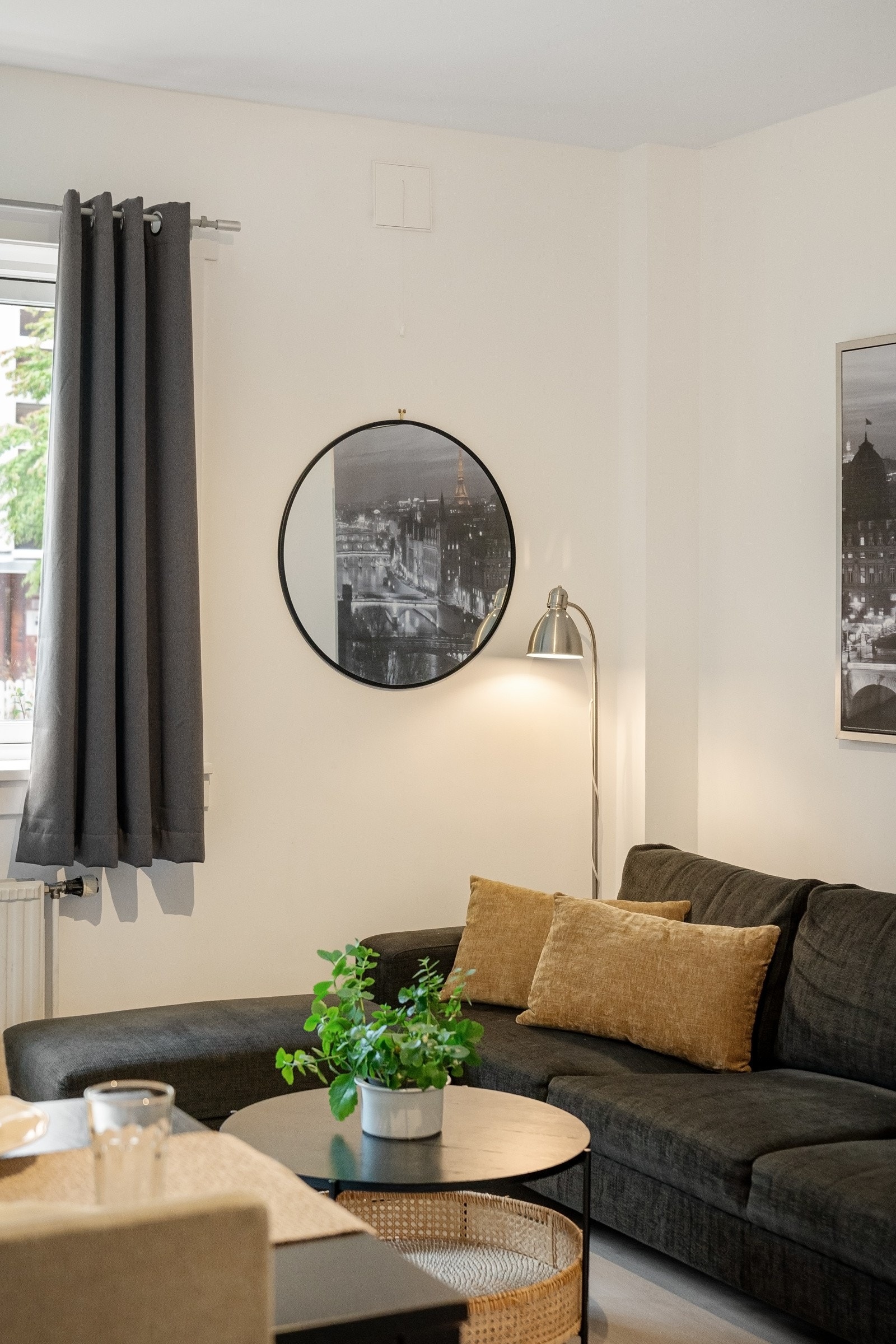 Boligen fremstår som godt vedlikeholdt og ble vesentlig påkostet i 2019. Galleribilde