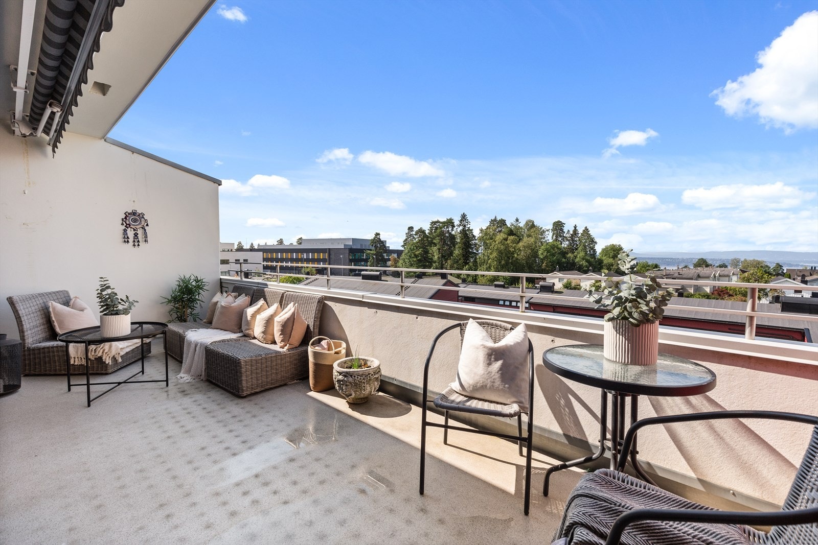 Rolig beliggende med gode solforhold Galleribilde