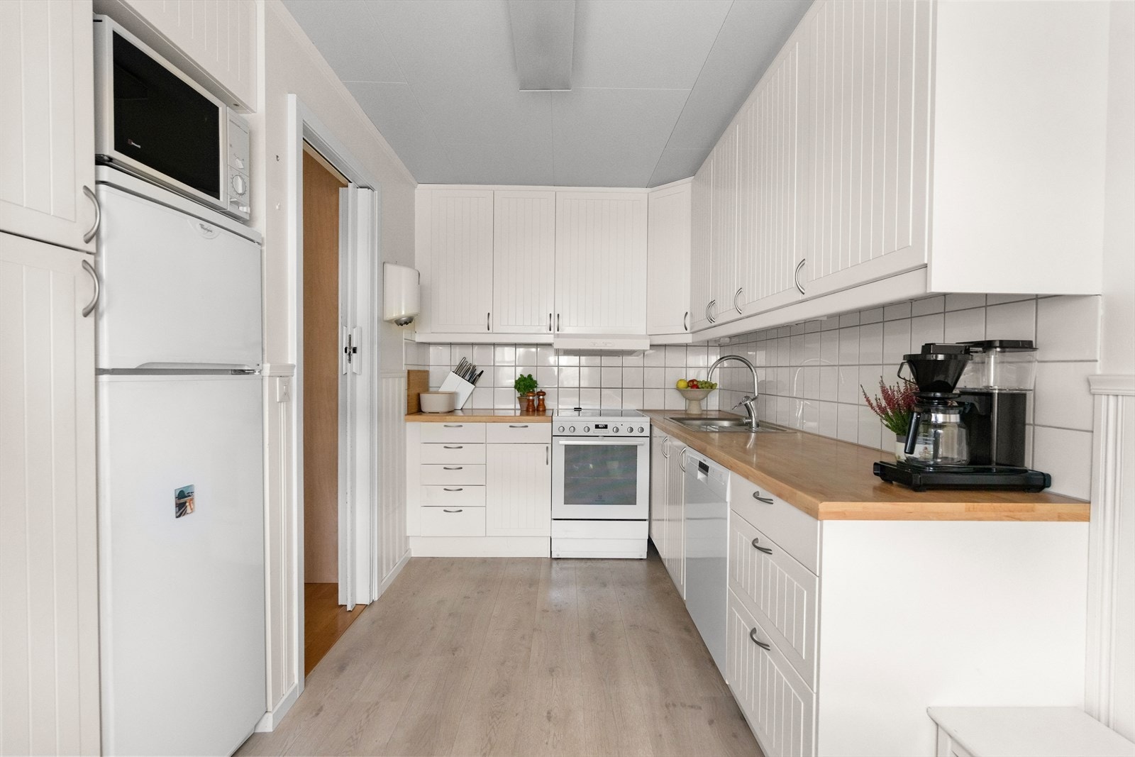 Fra gangen er det inngang til et kjølerom. Galleribilde