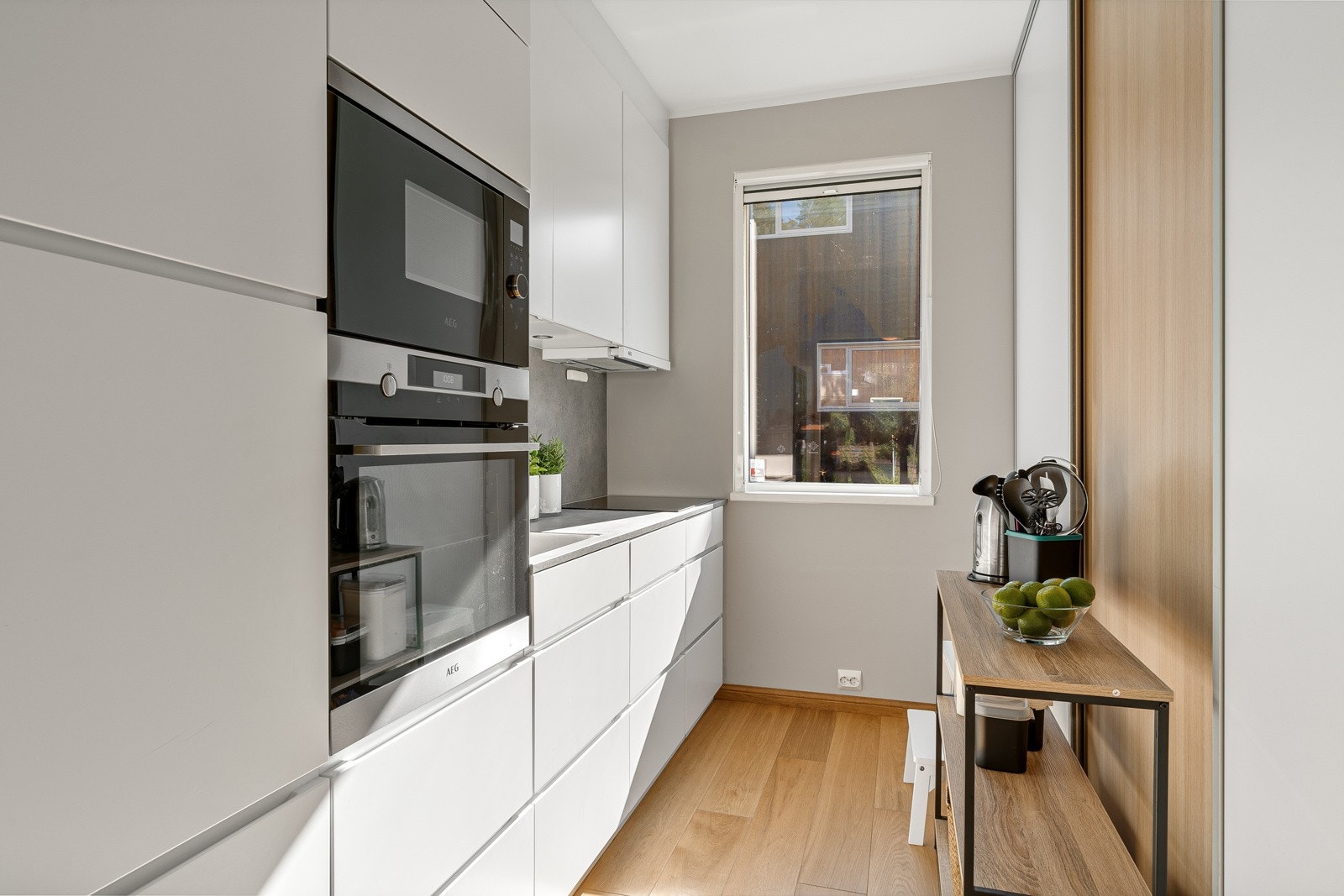 Kjøkken fra Kvik er satt inn i 2021 og framstår moderne og flott. Galleribilde